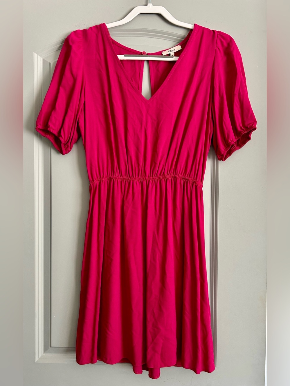 NWT Etam Lela Fuchsia Pink V-Neck Mini Dress | Open Back | Size Medium - Picture 3 of 6